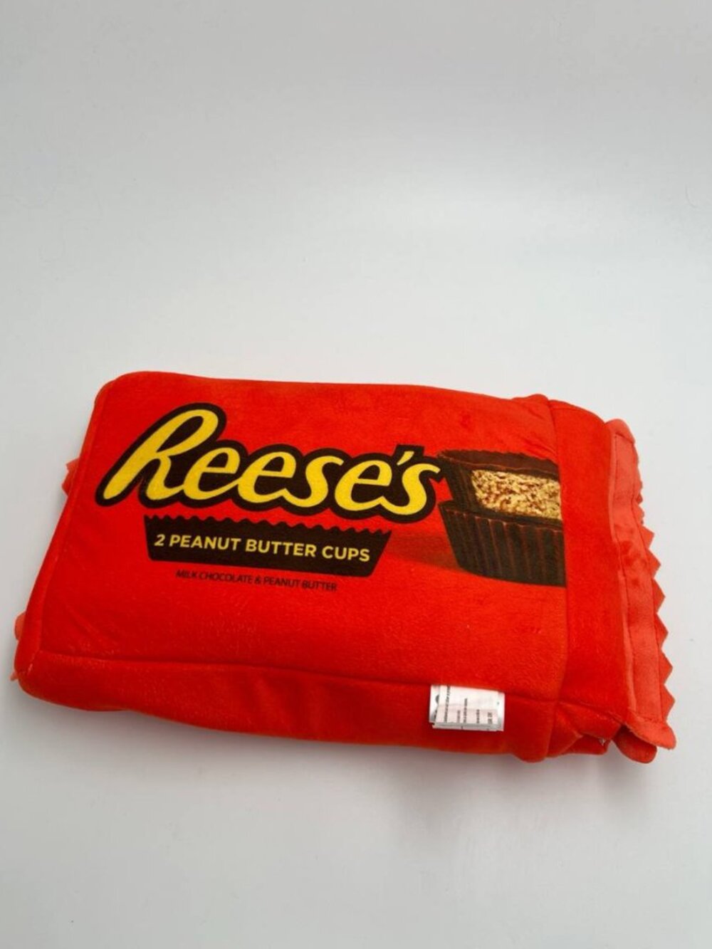 iscream Reese's Peanut Butter Cups Plush Pillow Set 🥜🍫